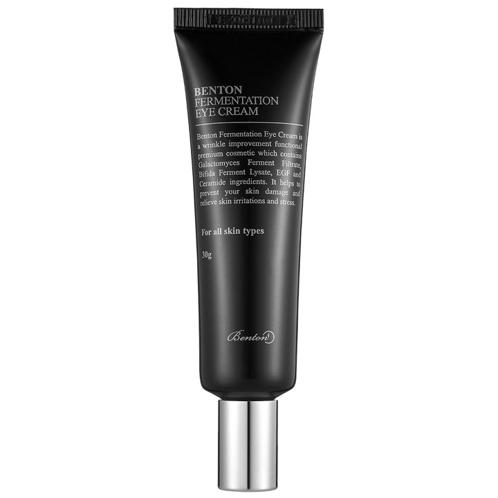 Benton Fermentation Eye Cream 30g øyekrem som reduserer rynker i en elegant svart tube med sølvfarget kork.