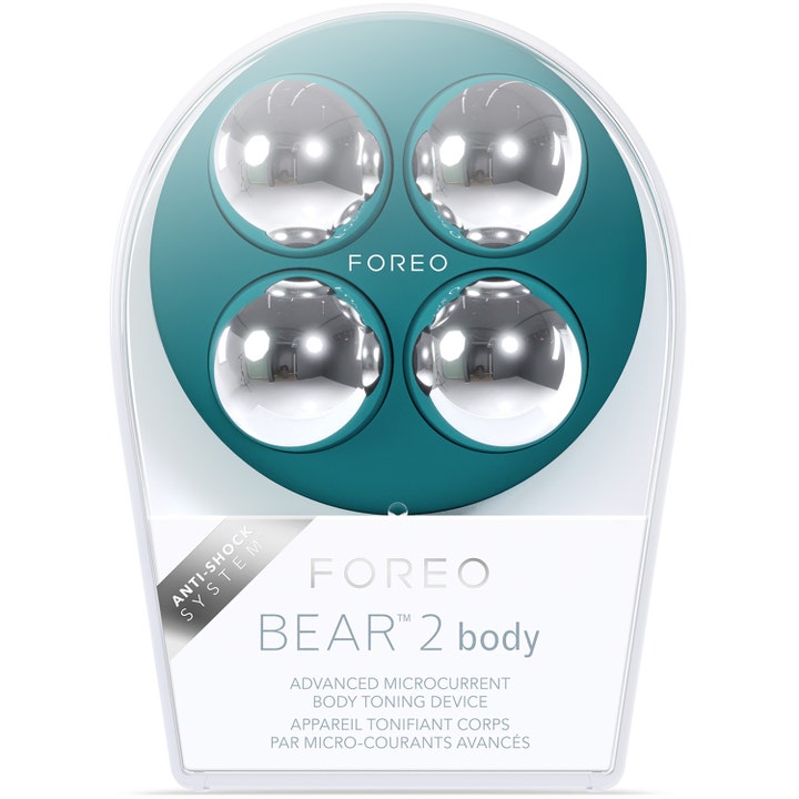 FOREO BEAR 2 body 1 stk oppstrammende mikrostrømenhet i fargen Evergreen med fire sølvkuler i klar emballasje