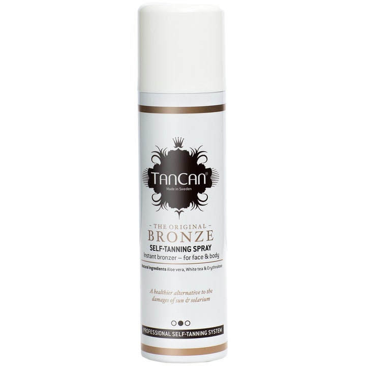 TanCan Bronze Self-Tanning Spray gir umiddelbar glød i en hvit sprayflaske med bronsefarget tekst og sort logo.