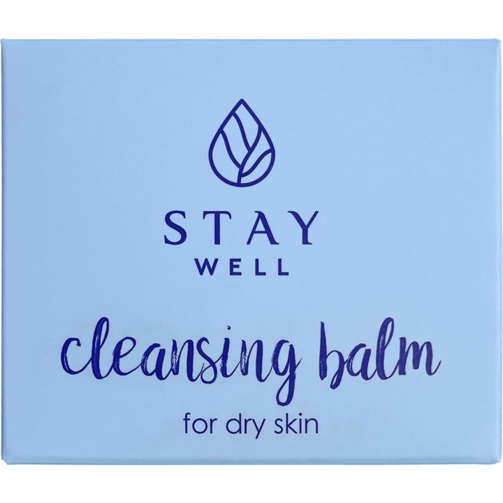 Stay Well Cleansing Balm for Dry Skin 80 ml fuktighetsgivende ansiktsrens i lyseblå boks med mørkeblå tekst