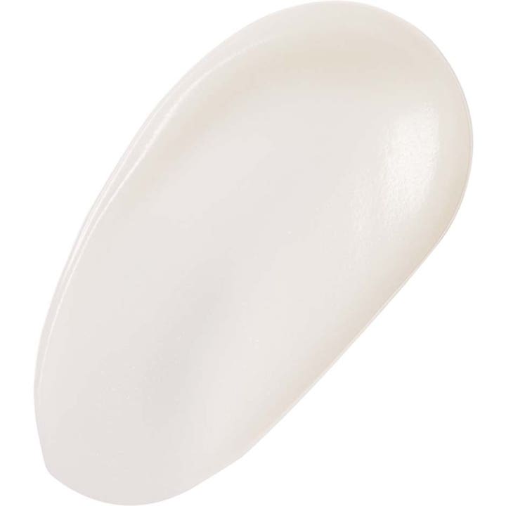 No7 Restore & Renew Face & Neck Serum 30 ml har en lett kremet hvit tekstur som gir huden fornyet glød.