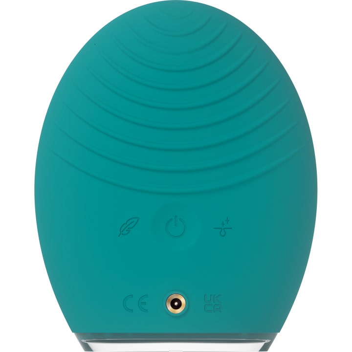 FOREO LUNA 4 Men Blue 1 stk rensebørste i blå silikon med bølgende massasjeriller og ladeport på baksiden